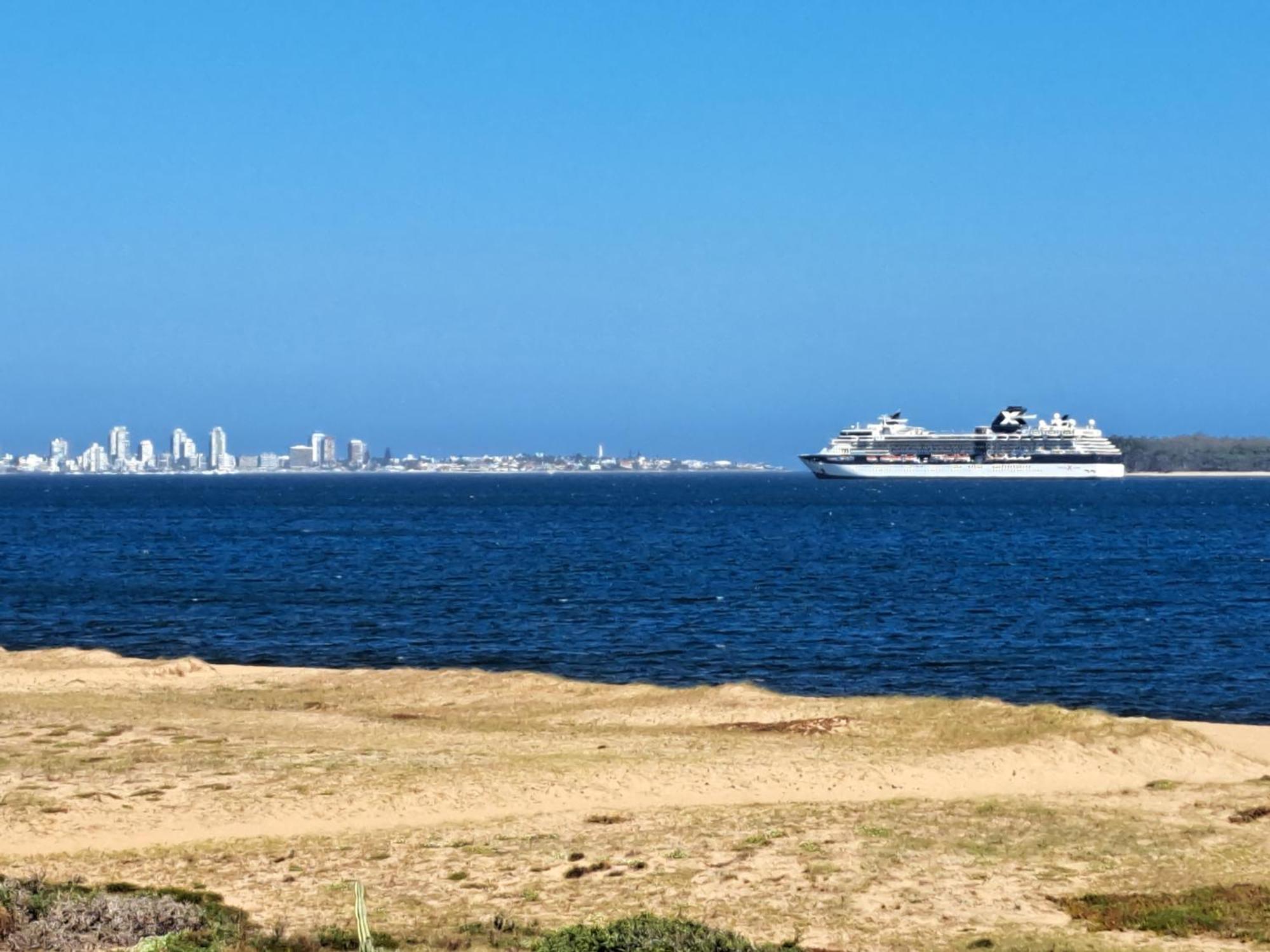 Monoambiente De Lujo En Place Lafayette - Ganadores Del Premio Award 2025 Punta del Este Luaran gambar
